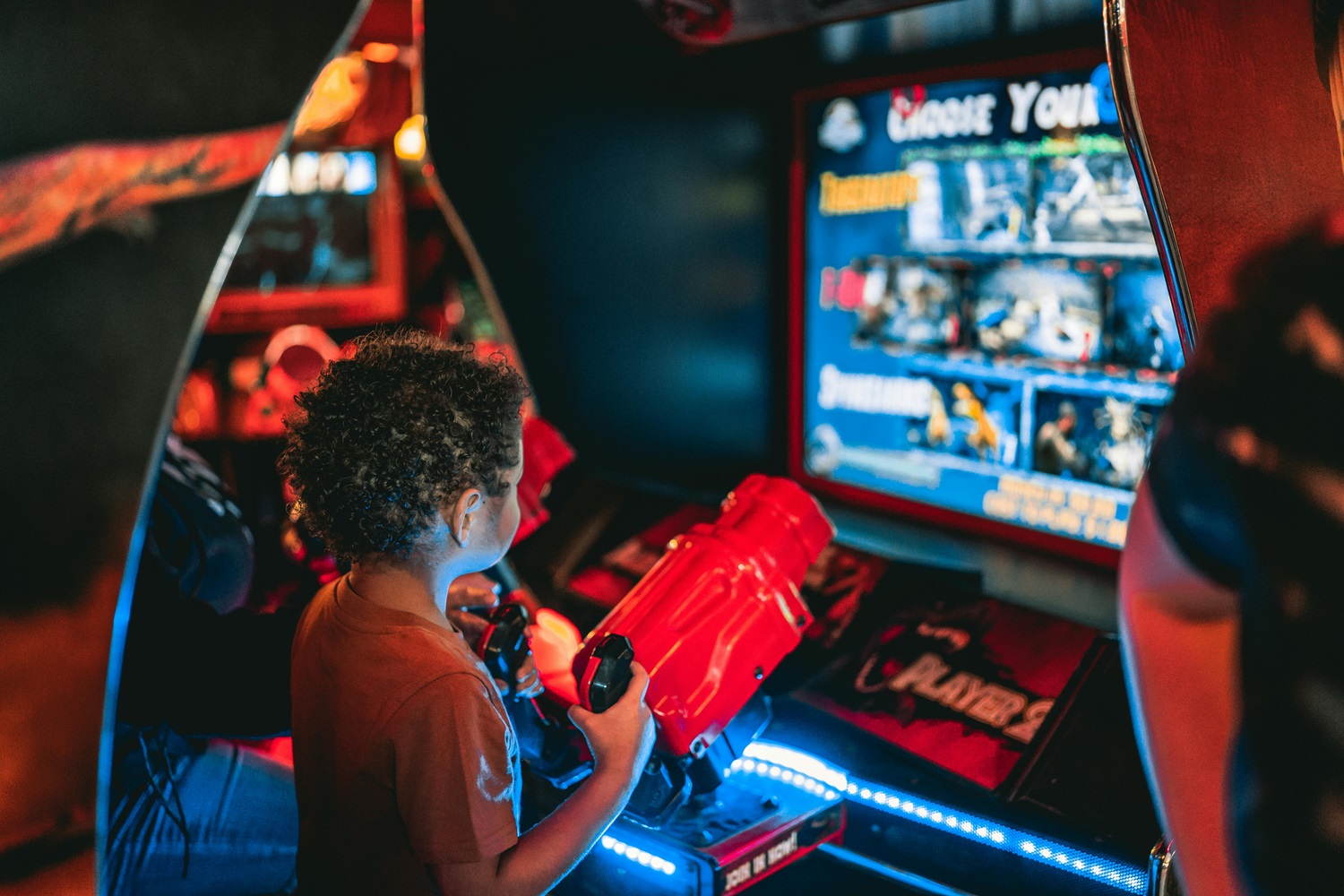 Knighted DeepMind co-founder advocates tech creativity over gaming for kids