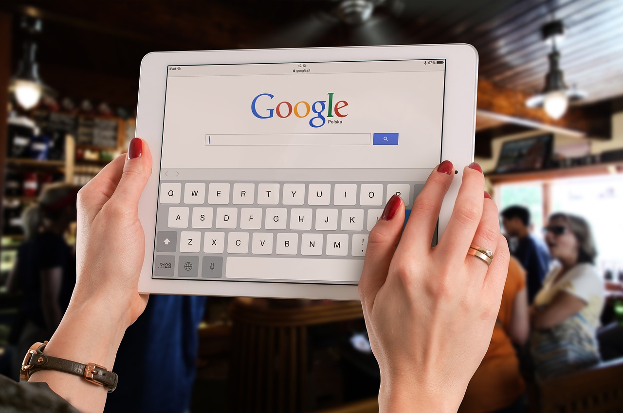 Google pulls AI model after Senator accuses it of defamation