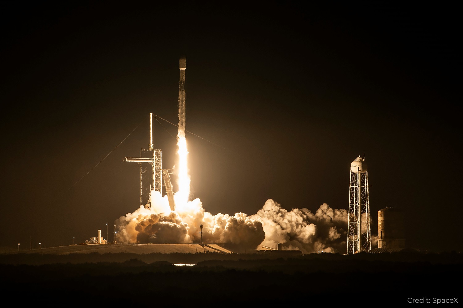 Private U.S. moon lander launches historic moon mission