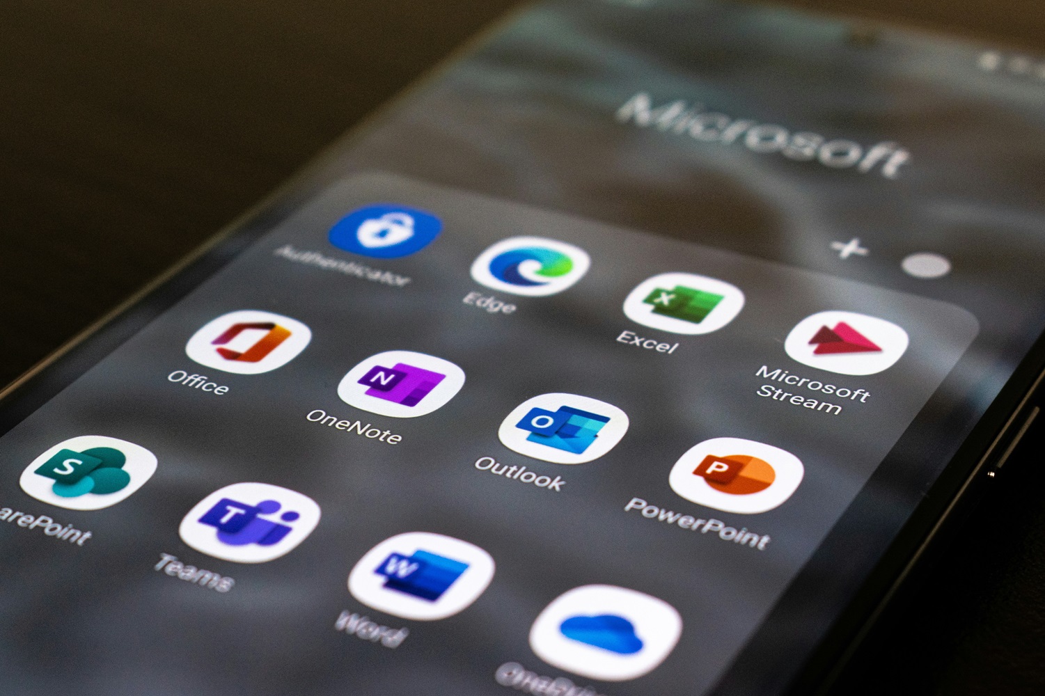 Microsoft to unbundle Teams and Office worldwide amid antitrust probe