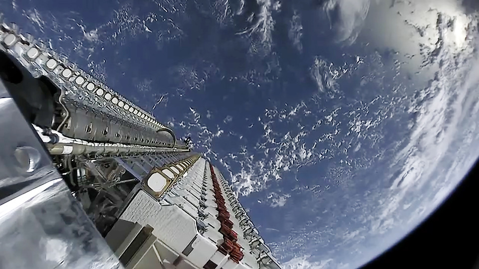 Global Starlink outage disrupts internet access across continents