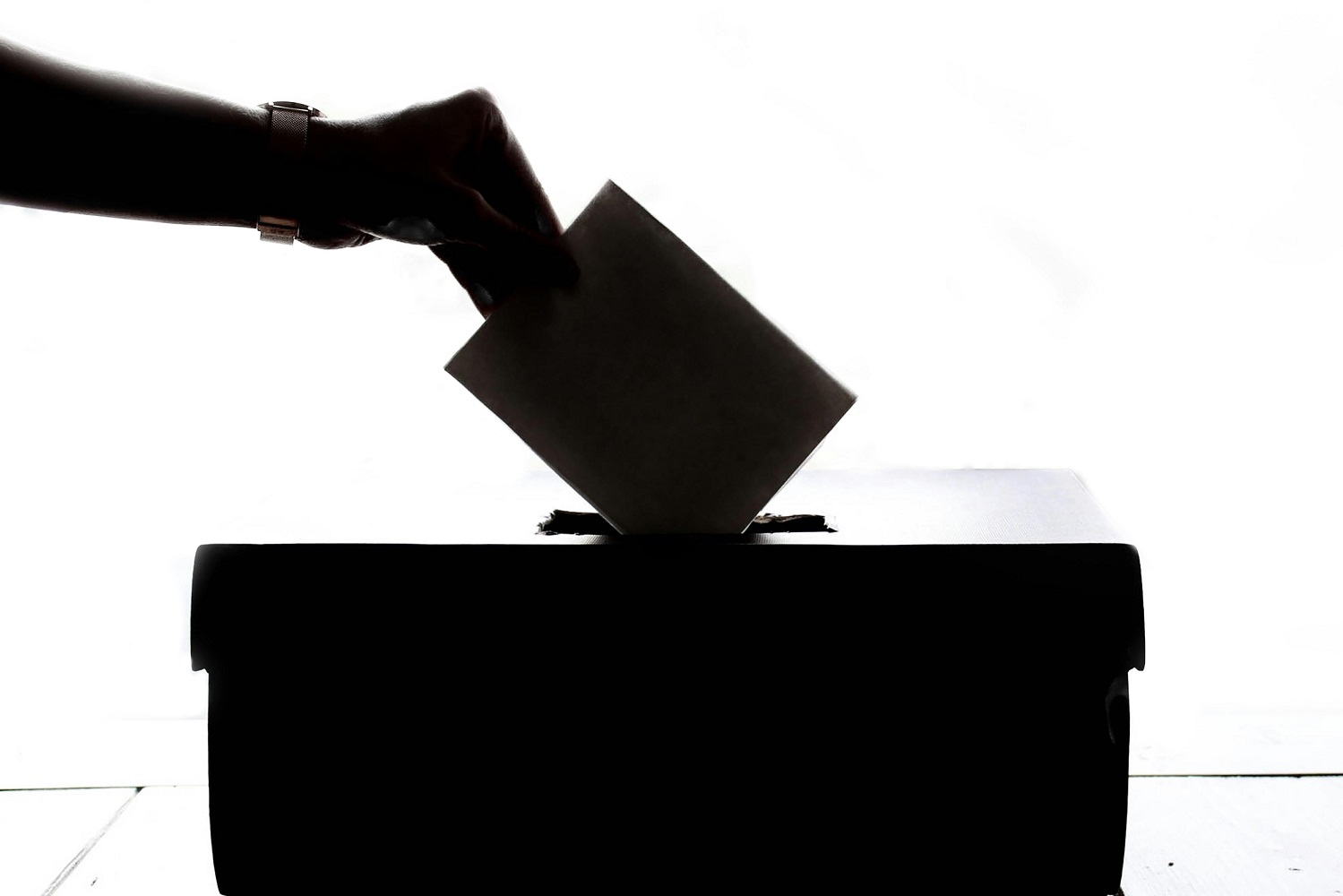 Tech giants unite to combat deceptive AI in elections
