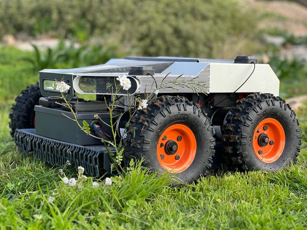 KNOX UGV electric robot